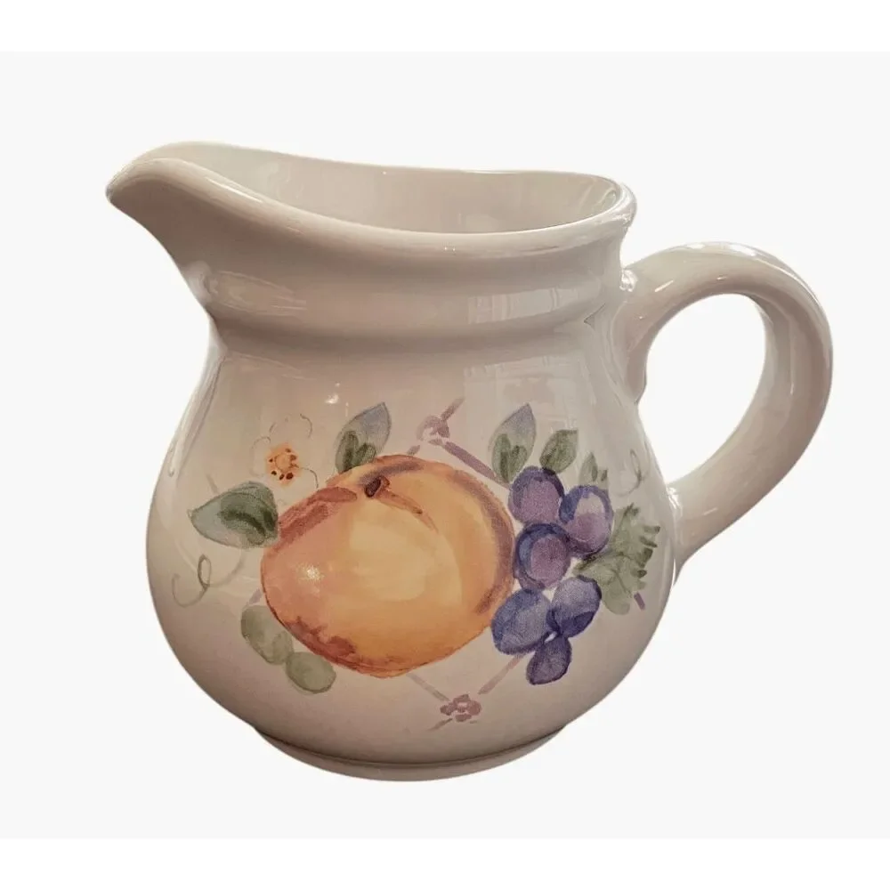 Vintage Pfaltzgraff Orchard Pitcher Creamer Perfect!‎ USA